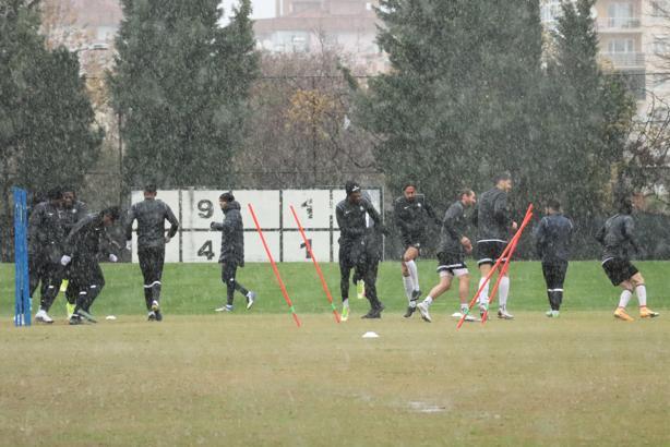 Altay'da zorunlu değişim