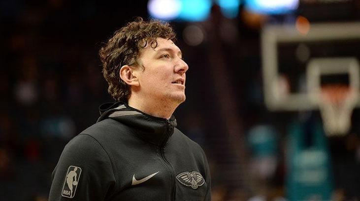Ömer Aşık eski takımı Chicago Bulls'ta