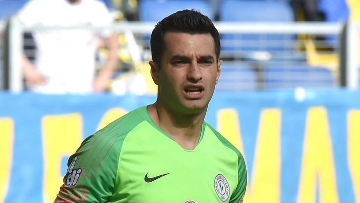Son Dakika | Fenerbahçe'de kaleci transferinde iki aday: Gökhan Akkan ve Tarık Çetin
