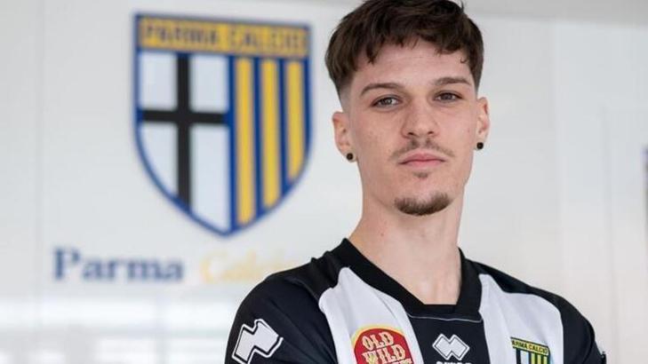Son dakika! Galatasaray, Dennis Man'ın transferini bitiriyor