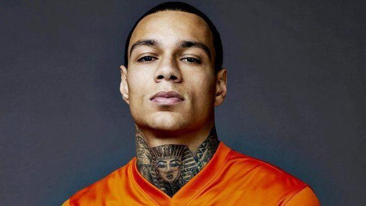 Van der Wiel resmen Toronto FC'de