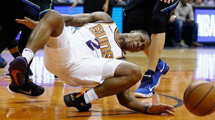 Isaiah Canaan'ın sol ayak bileği kırıldı