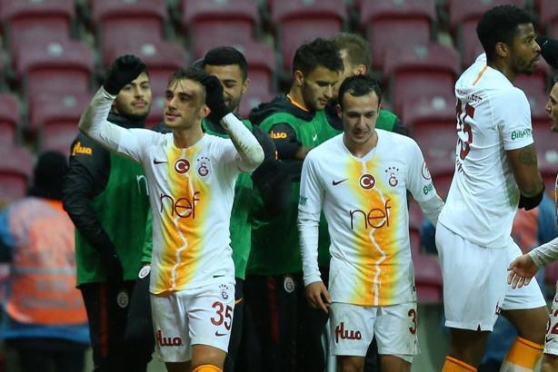 Galatasaray gençlere emanet!