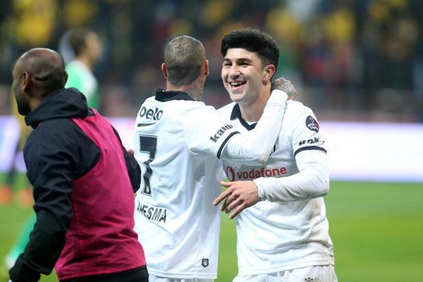 Güven Yalçın formayı bırakmıyor