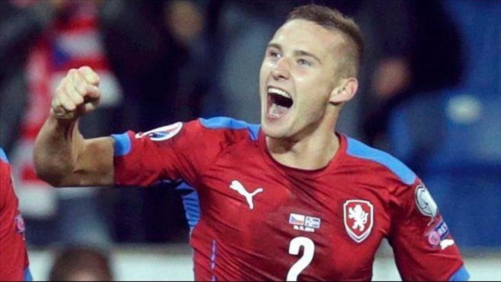 Beşiktaş'ın sağ bek adayı Kaderabek