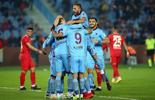 (ÖZET) Trabzonspor - Sivas Belediyespor maç sonucu: 5-0
