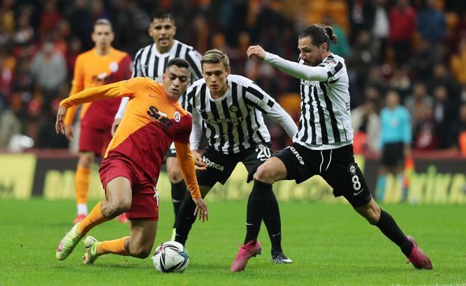 Galatasaray'da kan kaybı sürüyor! 4 maçlık hasret...