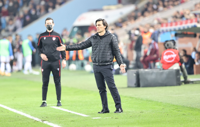 Adana Demirspor'da Vincenzo Montella'dan Trabzonspor maçı sonrası oyuncularına övgü