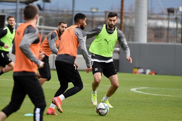 Manisa FK evinde Kocaelispor'la oynayacak