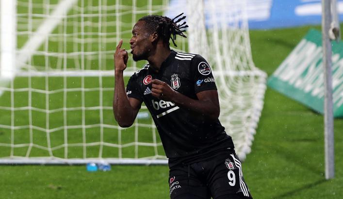 Beşiktaş'ta Batshuayi ofsayta takıldı