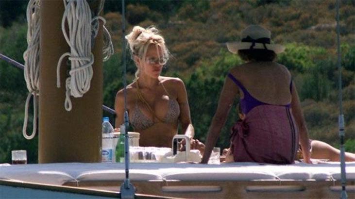 Pamela Anderson, Adil Rami için ABD'yi terk etti