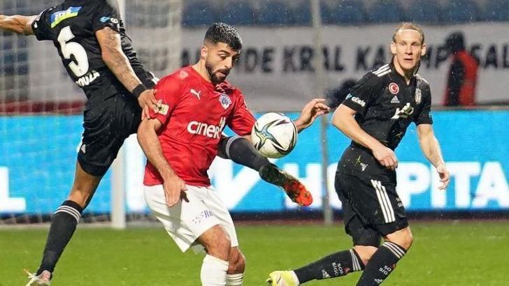 Galatasaray taraftarından Umut Bozok paylaşımı