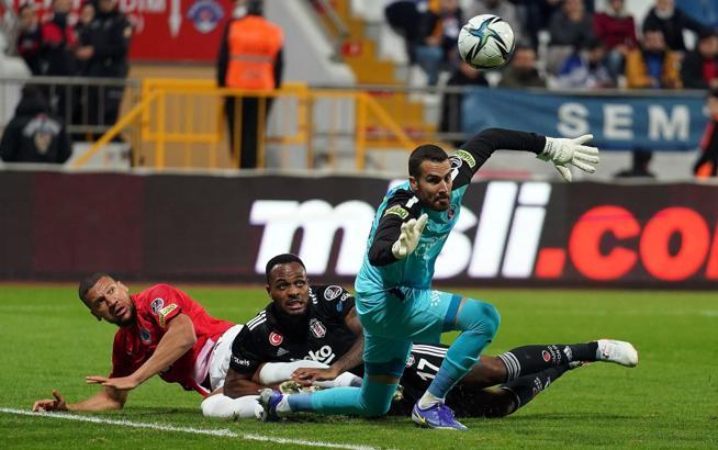 Kasımpaşa-Beşiktaş maçı son dakika gelişmeleri