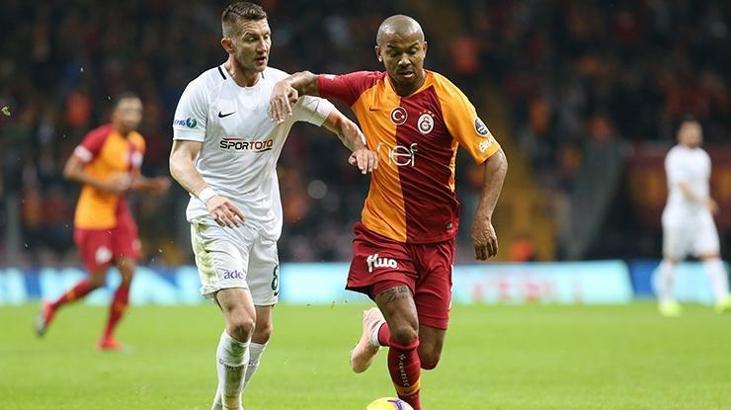 Mariano satılıyor, Linnes uzatıyor