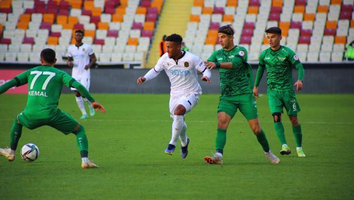 Akhisarspor, Yeni Malatyaspor'u salladı yıkamadı