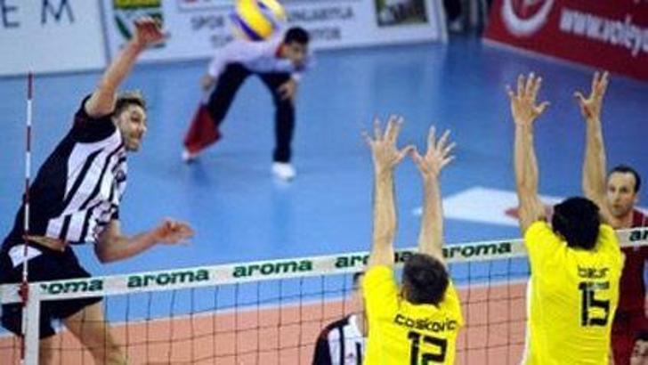 Voleybolda derbi günü