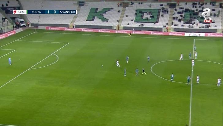 Konyaspor-Vanspor maçında Fair Play örneği!