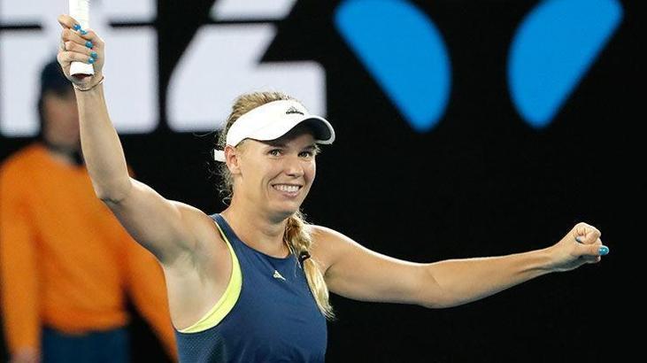 Wozniacki yarı finalde