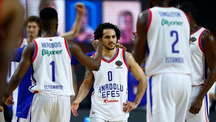Anadolu Efes'in konuğu Barcelona