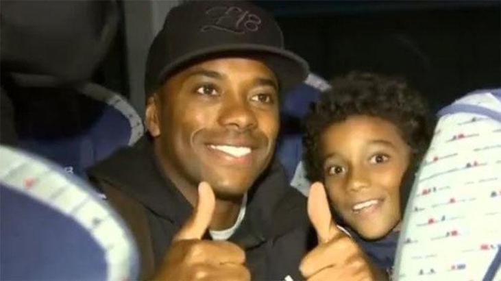 Son dakika...Robinho İstanbul'a geldi