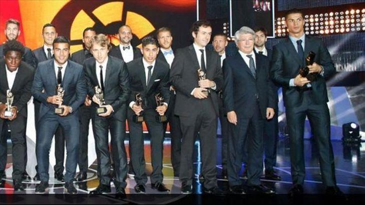 Cristiano Ronaldo ödülleri topladı