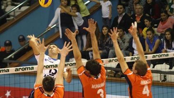 Arkas son 16'da: 3-0