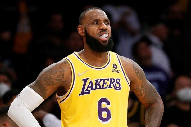 Lakers'a kötü haber! Lebron James'in COVID-19 testi pozitif çıktı