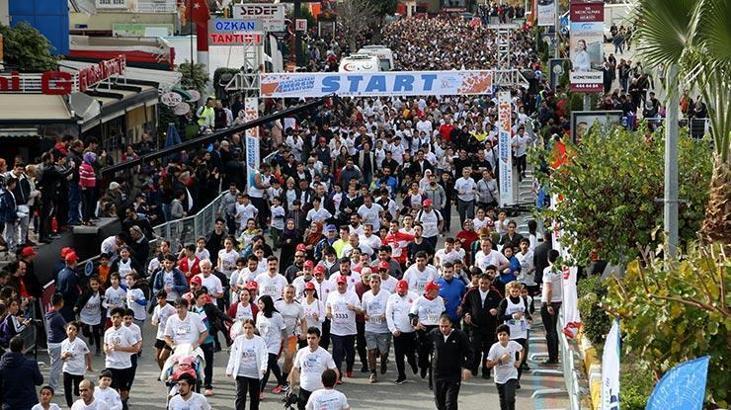 Mersin'de 130 bin kişi koştu