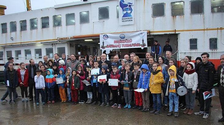 Gemide satranç turnuvası düzenlendi