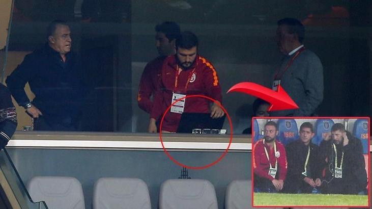 Fatih Terim, maç sırasında kulübeyle iletişim mi kurdu?