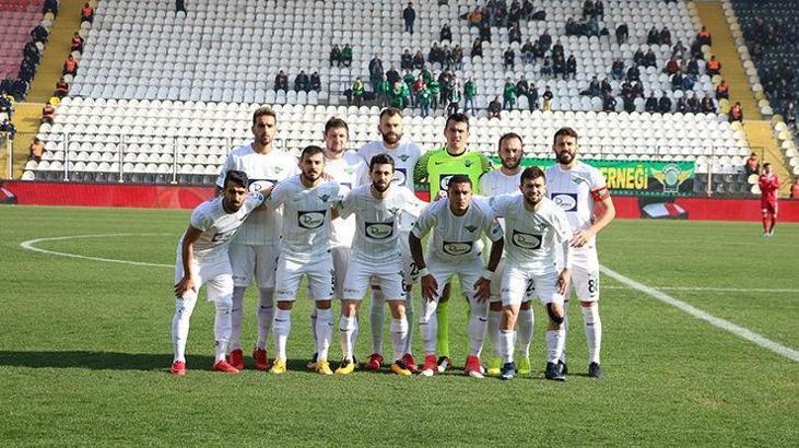 Akhisarspor, Manisa 19 Mayıs Stadı'na veda etti