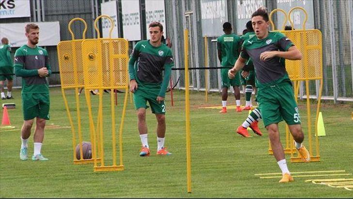 Bursaspor'da İbrahim Öztürk ve Ferhat Kiraz şoku