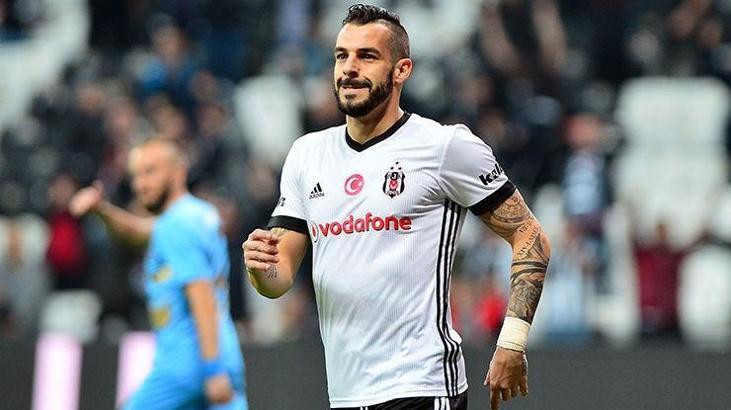 Negredo gidiyor yeni golcü yolda