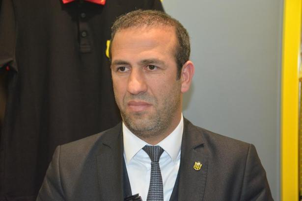 Adil Gevrek, 21 öğrencinin hayalini gerçekleştirecek