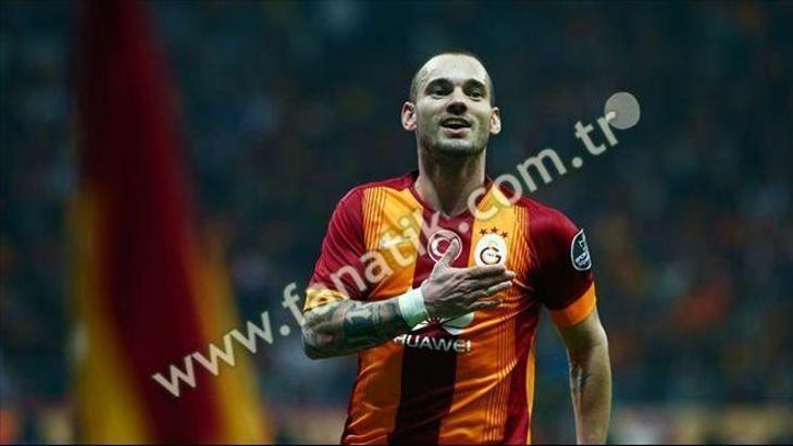 Sneijder: Kalecinin çıkaracağı toplar değildi