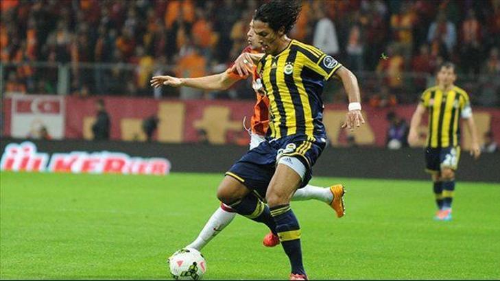 Bruno Alves kırmızı kart gördü