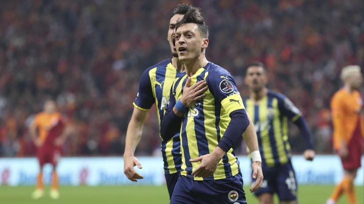 Mesut Özil: Sonuna kadar yarışacağız