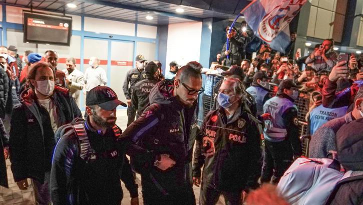 Trabzonspor'a coşkulu karşılama!