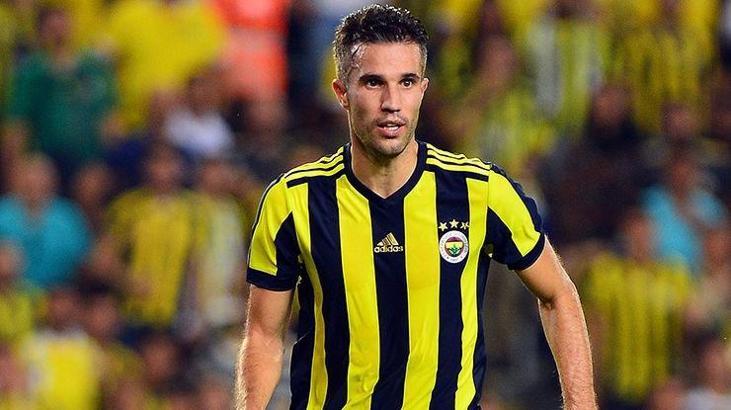 Fenerbahçeli futbolcular Van Persie'nin gitmesine sevindi