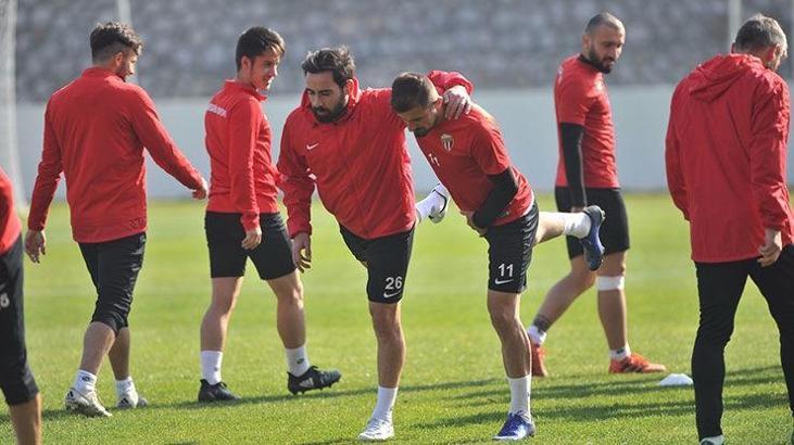 İnegölspor'da gözler lige çevrildi