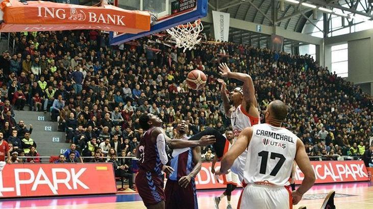 Muratbey Uşak: 100 - Trabzonspor: 71