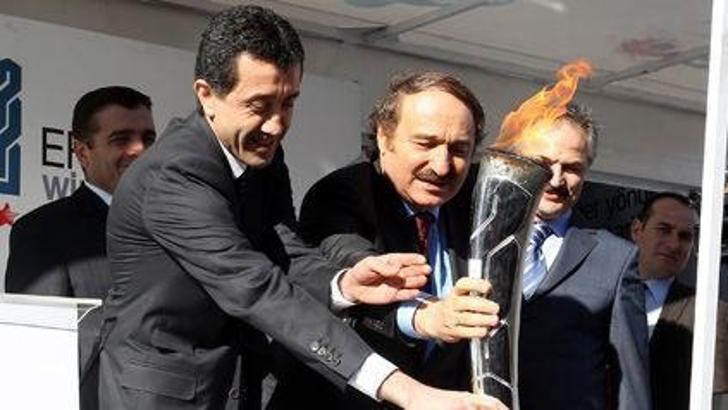 Meşale yola çıktı
