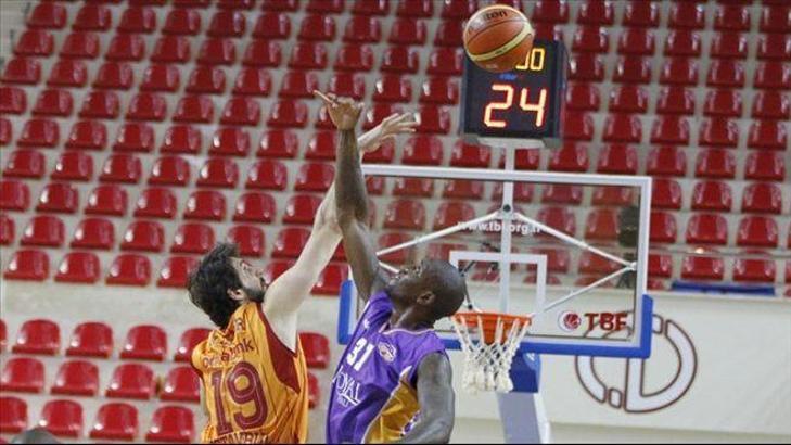 Aslan 2'de 2 yaptı: 72-70
