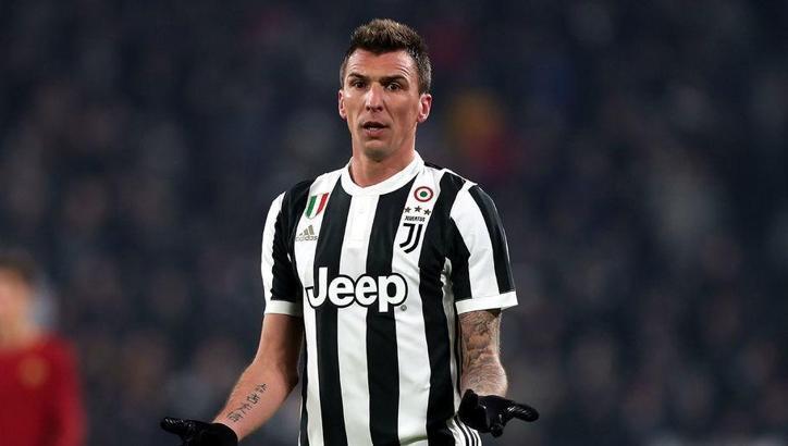 Beşiktaş Mandzukic'i renklerine bağlamak için düğmeye bastı!