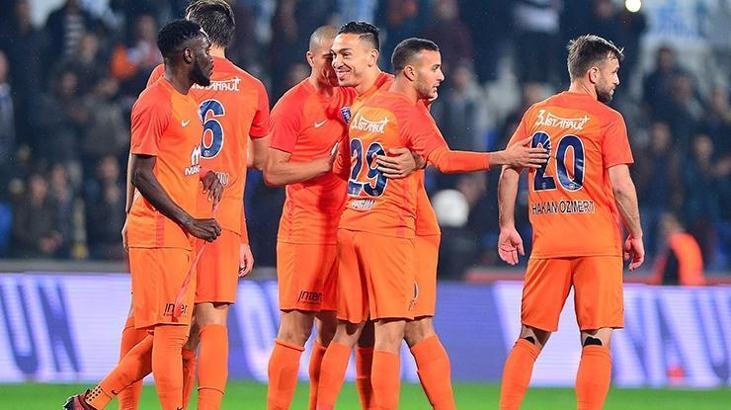 Başakşehir ikinci yarılarda atıyor