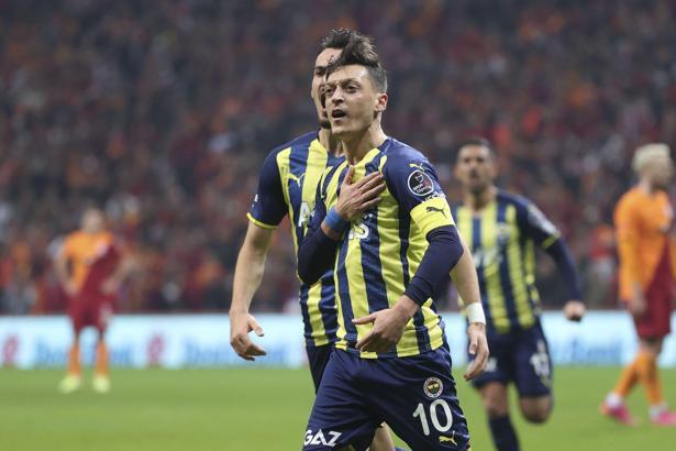 Fenerbahçe'de Mesut Özil seferberliği