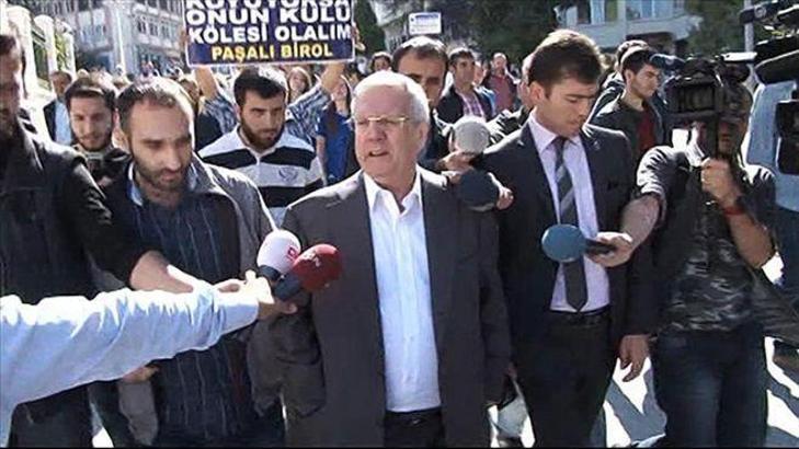 Okul ihalesi kimde kaldı?