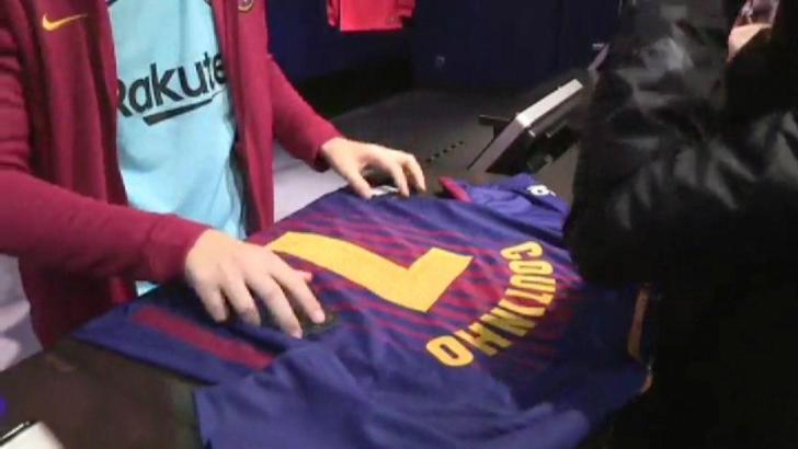 Arda Turan'ın forması Coutinho'ya!