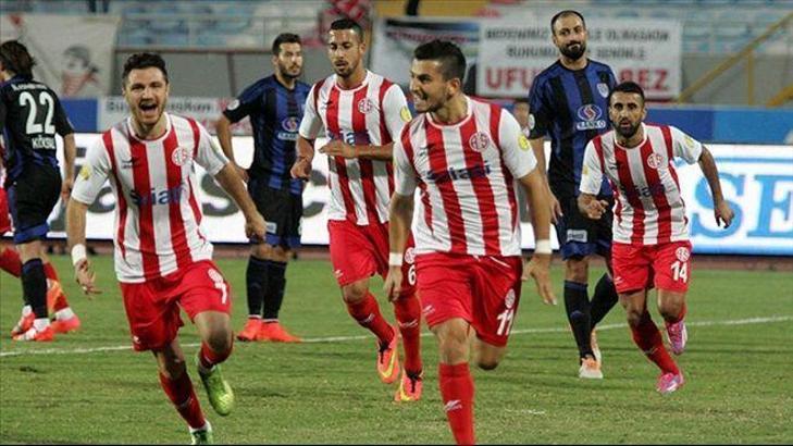 Antalya evinde çok farklı: 3-0