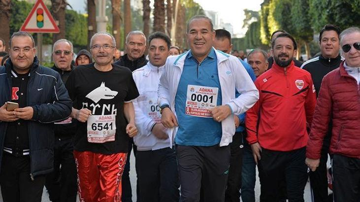 Adana'da kurtuluş coşkusu maratonla bütünleşti